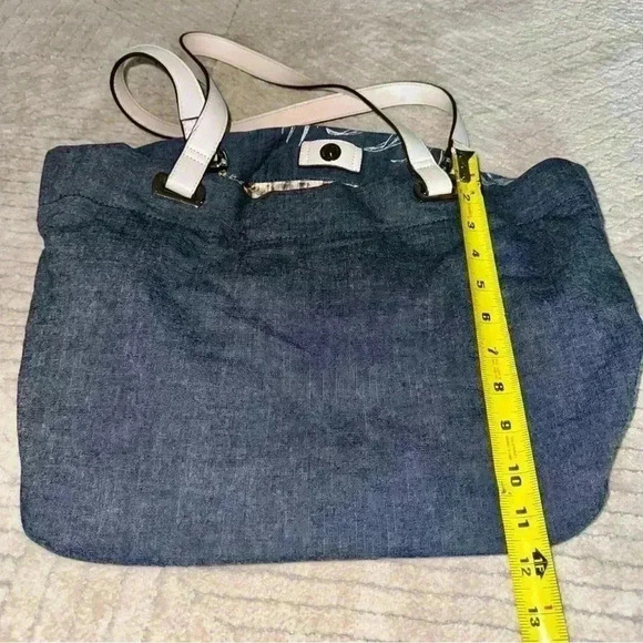 The many moods of poppy jones tote - Picture 7 of 9